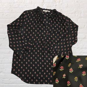 💕 Loft floral print ruffle detail blouse